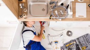 DIY vs Professional Emergency Plumbing in Cheshire